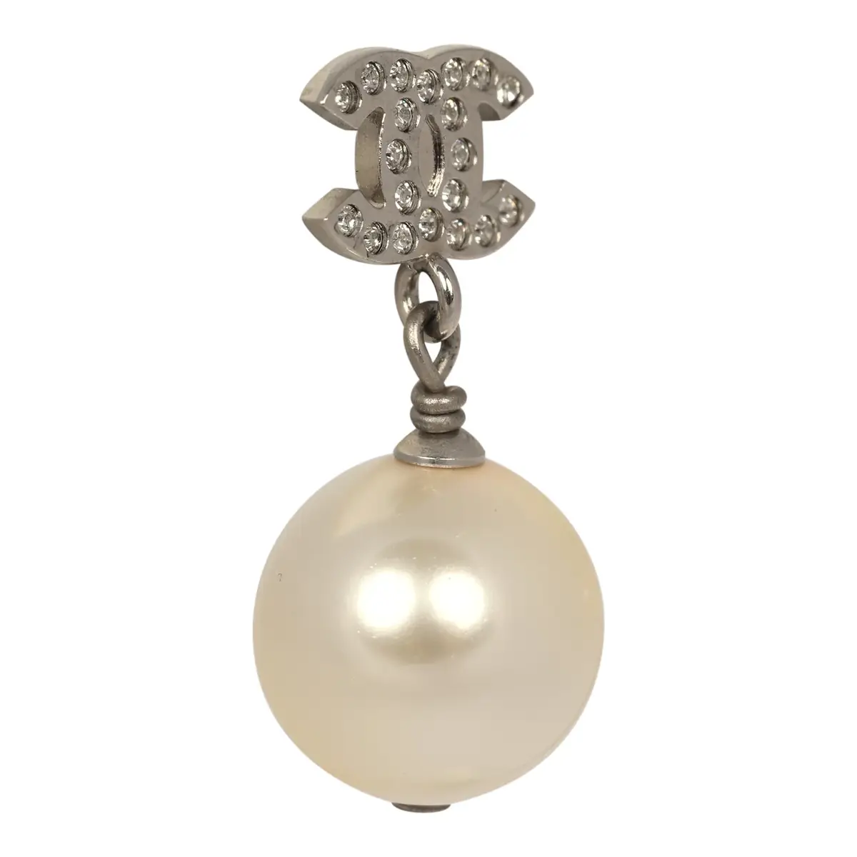 Chanel Chanel Small Crystal CC Pearl Drop Earrings White Faux Pearl, Silver Tone Hardware | Thumbnail 2 Chanel Chanel Small Crystal CC Pearl Drop Earrings White Faux Pearl, Silver Tone Hardware | Thumbnail 2