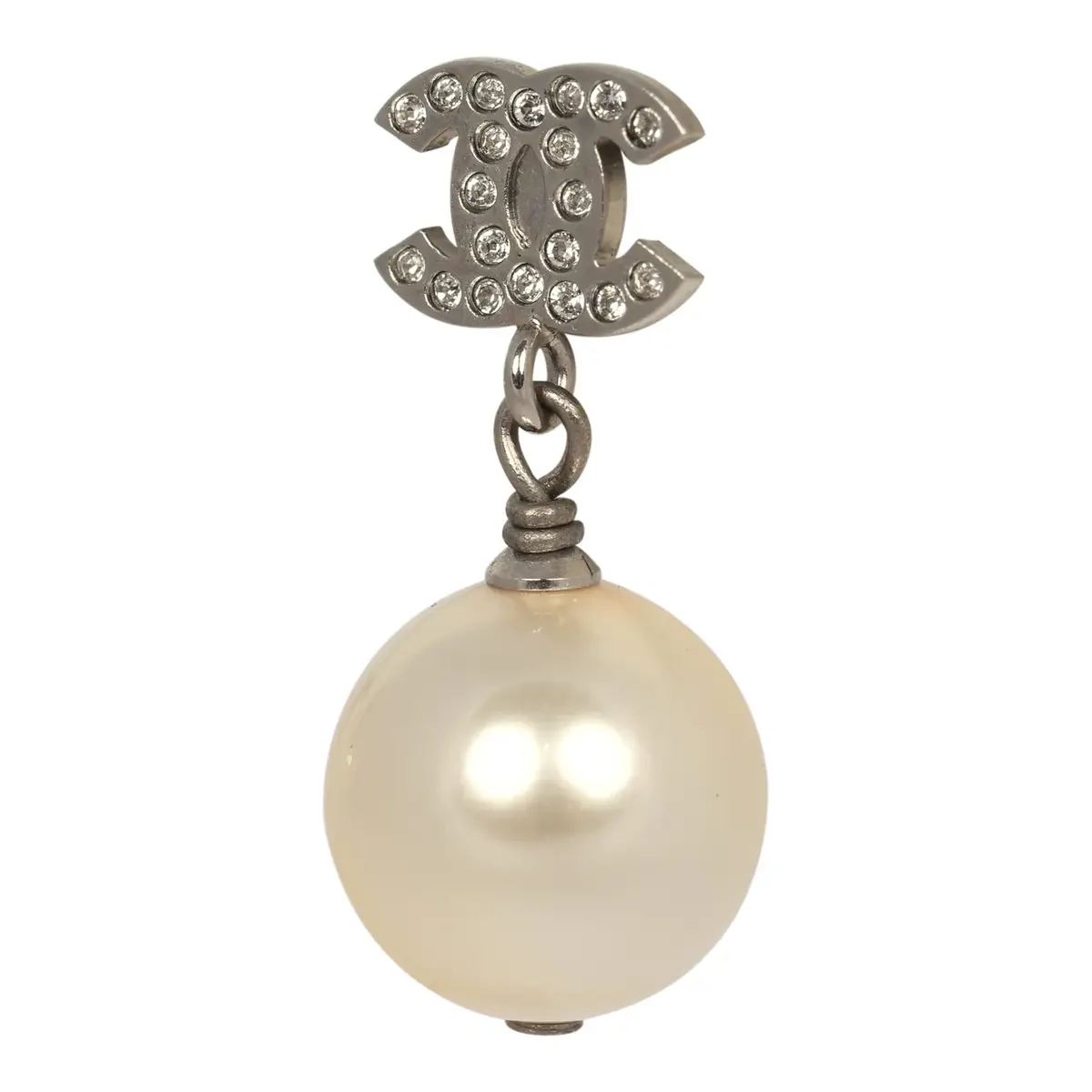 Chanel Chanel Small Crystal CC Pearl Drop Earrings White Faux Pearl, Silver Tone Hardware | Thumbnail 4 Chanel Chanel Small Crystal CC Pearl Drop Earrings White Faux Pearl, Silver Tone Hardware | Thumbnail 4