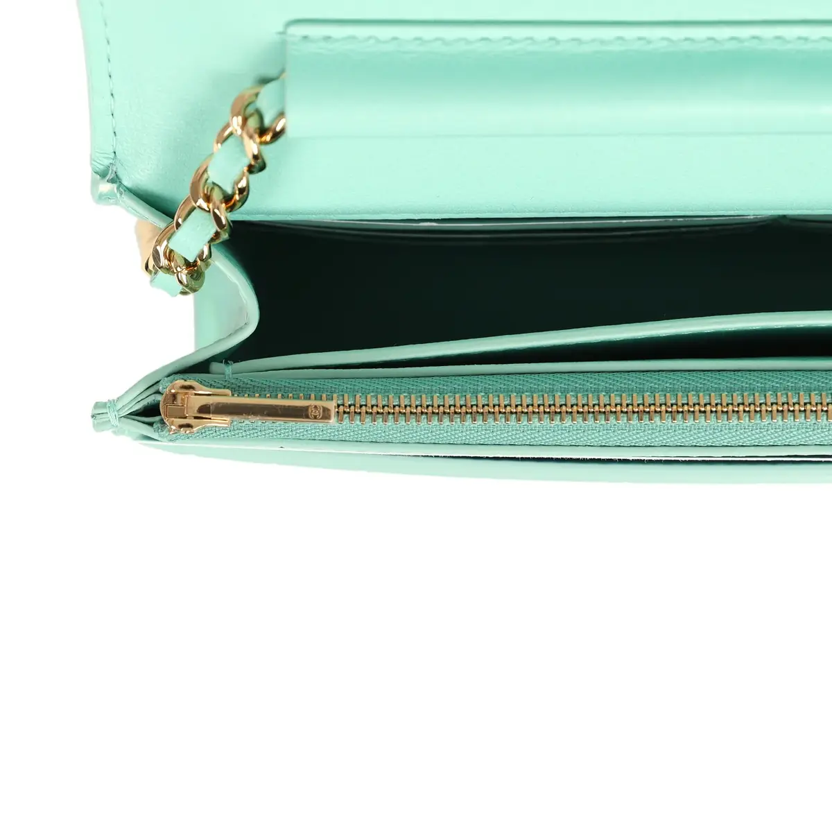 Chanel Chanel Wallet on Chain WOC Turquoise Iridescent Croc Embossed Calfskin Gold Hardware | Thumbnail 9