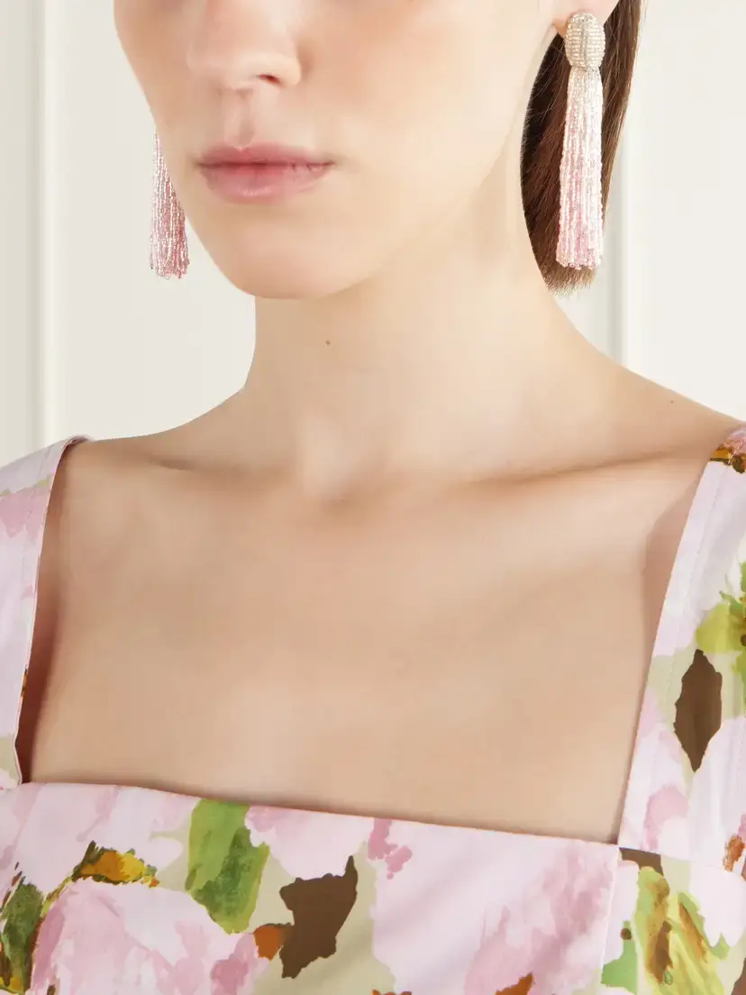 Oscar de la Renta Ombré Tasseled Beaded Glass Earrings | Thumbnail 2 Oscar de la Renta Ombré Tasseled Beaded Glass Earrings | Thumbnail 2