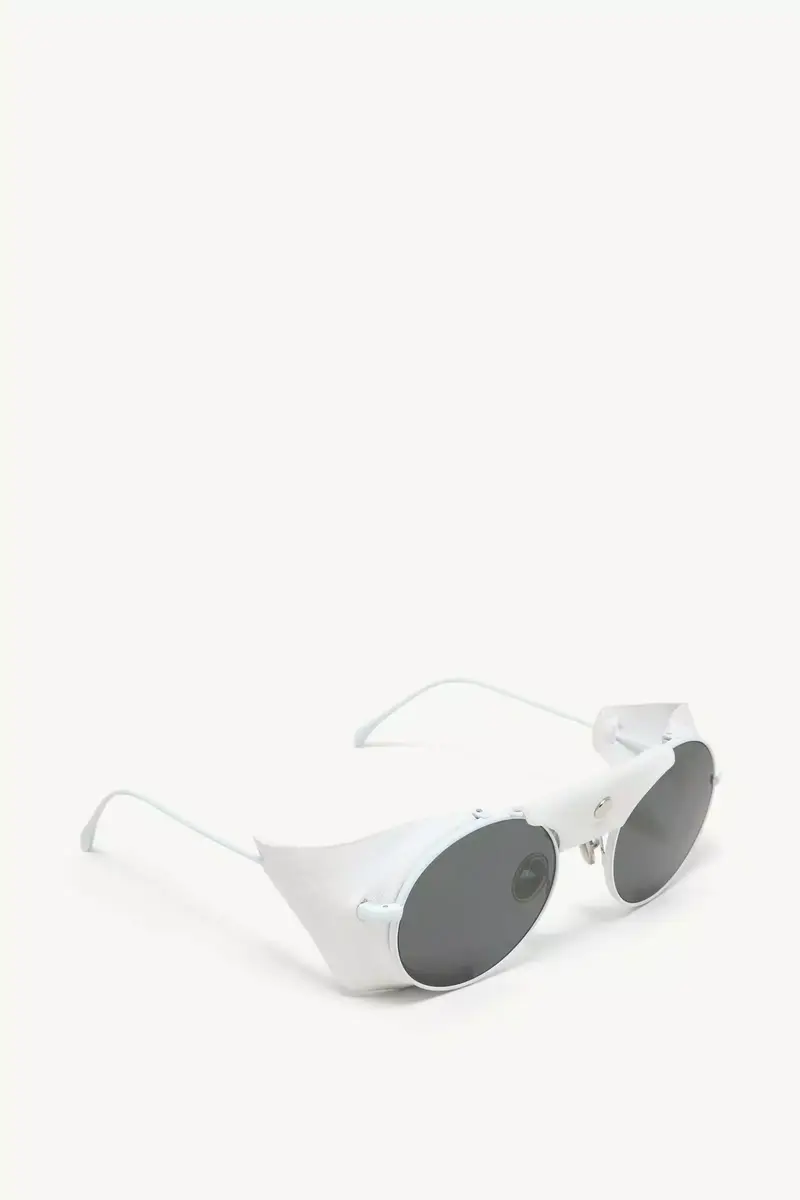 Moncler Lunettes Solix Round Sunglasses | Thumbnail 6 Moncler Lunettes Solix Round Sunglasses | Thumbnail 6