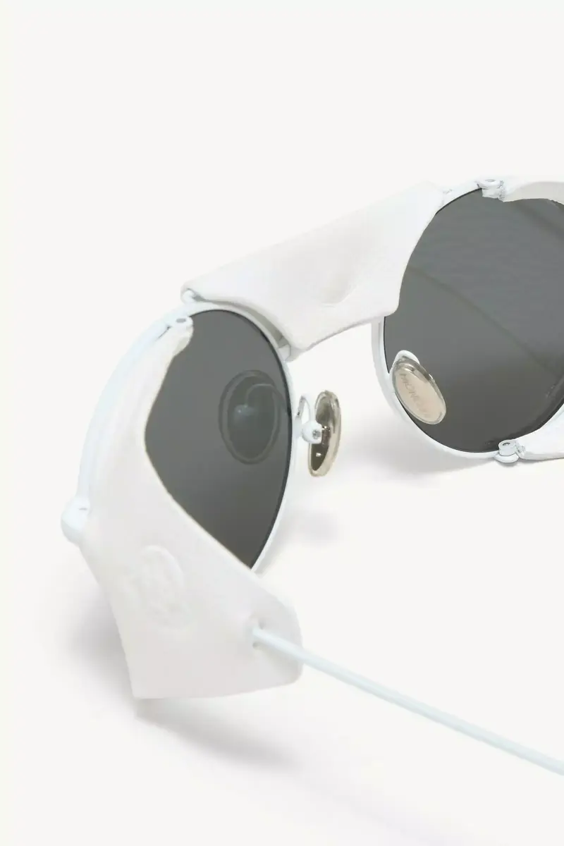 Moncler Lunettes Solix Round Sunglasses | Thumbnail 8 Moncler Lunettes Solix Round Sunglasses | Thumbnail 8