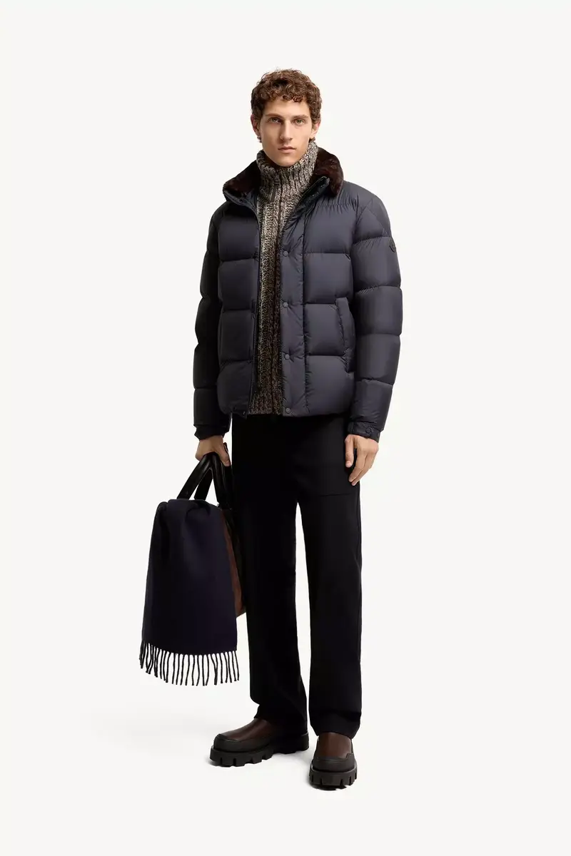 Moncler Drisfall Short Down Jacket | Thumbnail 3