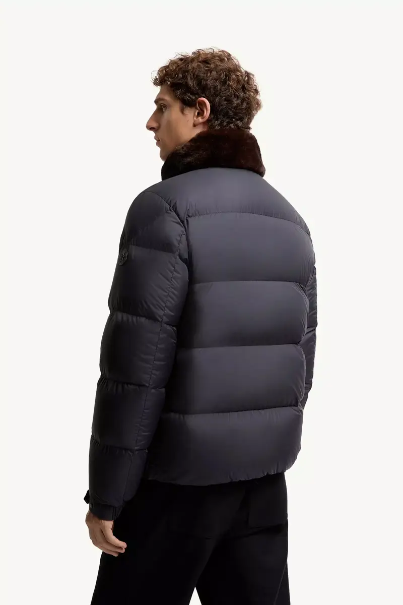 Moncler Drisfall Short Down Jacket | Thumbnail 6