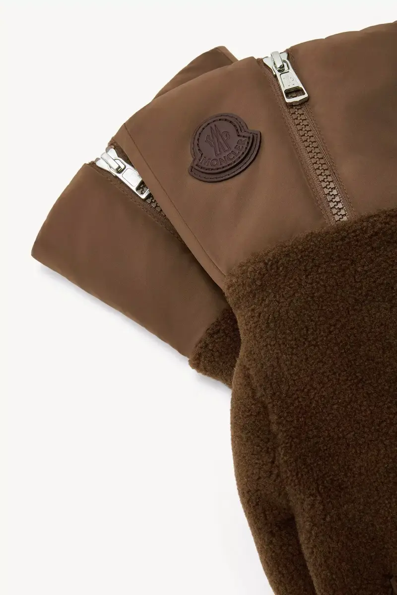 Moncler Teddy Gloves | Thumbnail 5 Moncler Teddy Gloves | Thumbnail 5