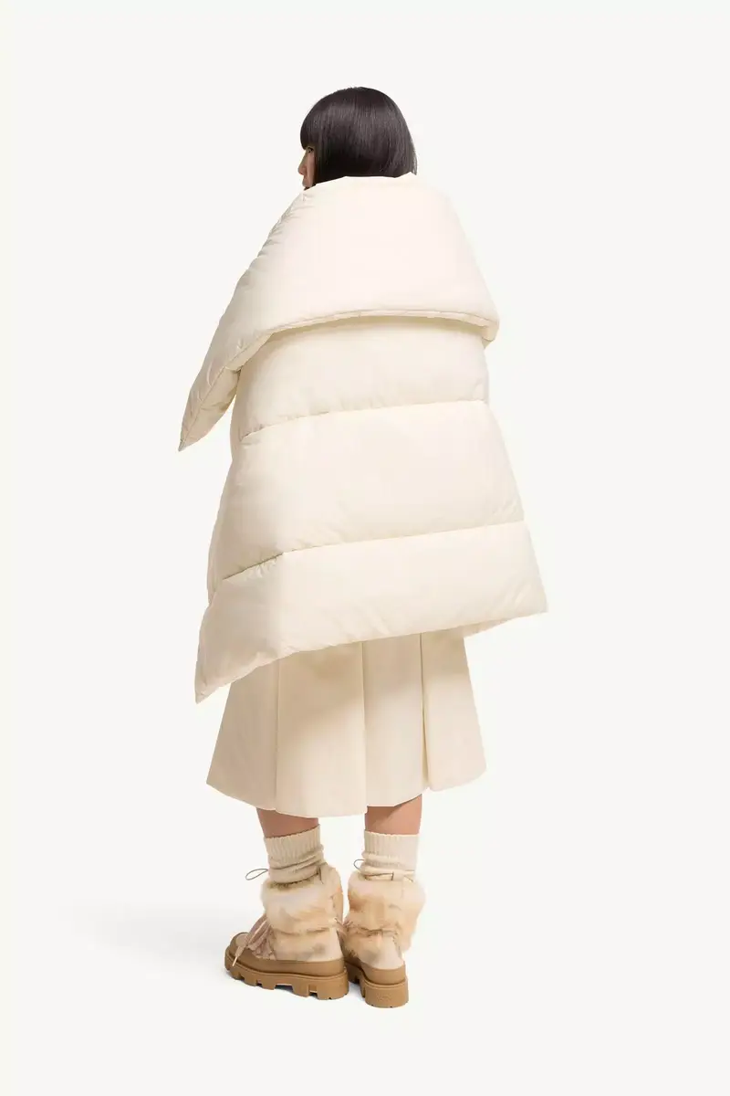 Moncler Taffeta Padded Cape | Thumbnail 6 Moncler Taffeta Padded Cape | Thumbnail 6