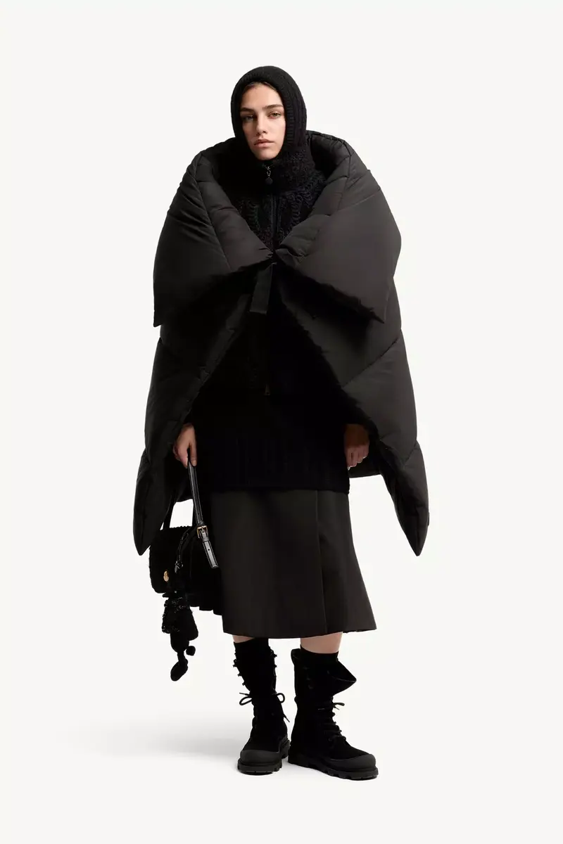 Moncler Taffeta Padded Cape | Thumbnail 3 Moncler Taffeta Padded Cape | Thumbnail 3