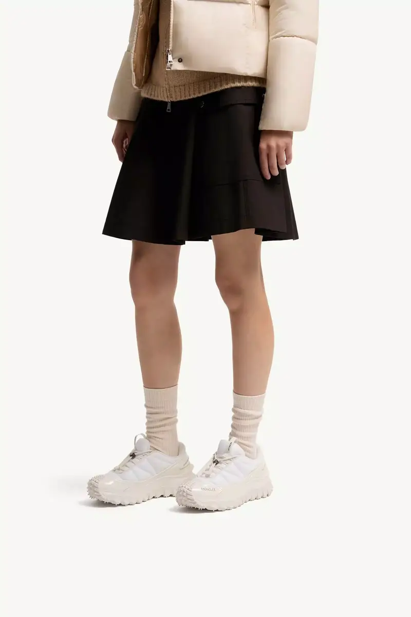 Moncler Trailgrip Puffer Sneakers | Thumbnail 3 Moncler Trailgrip Puffer Sneakers | Thumbnail 3