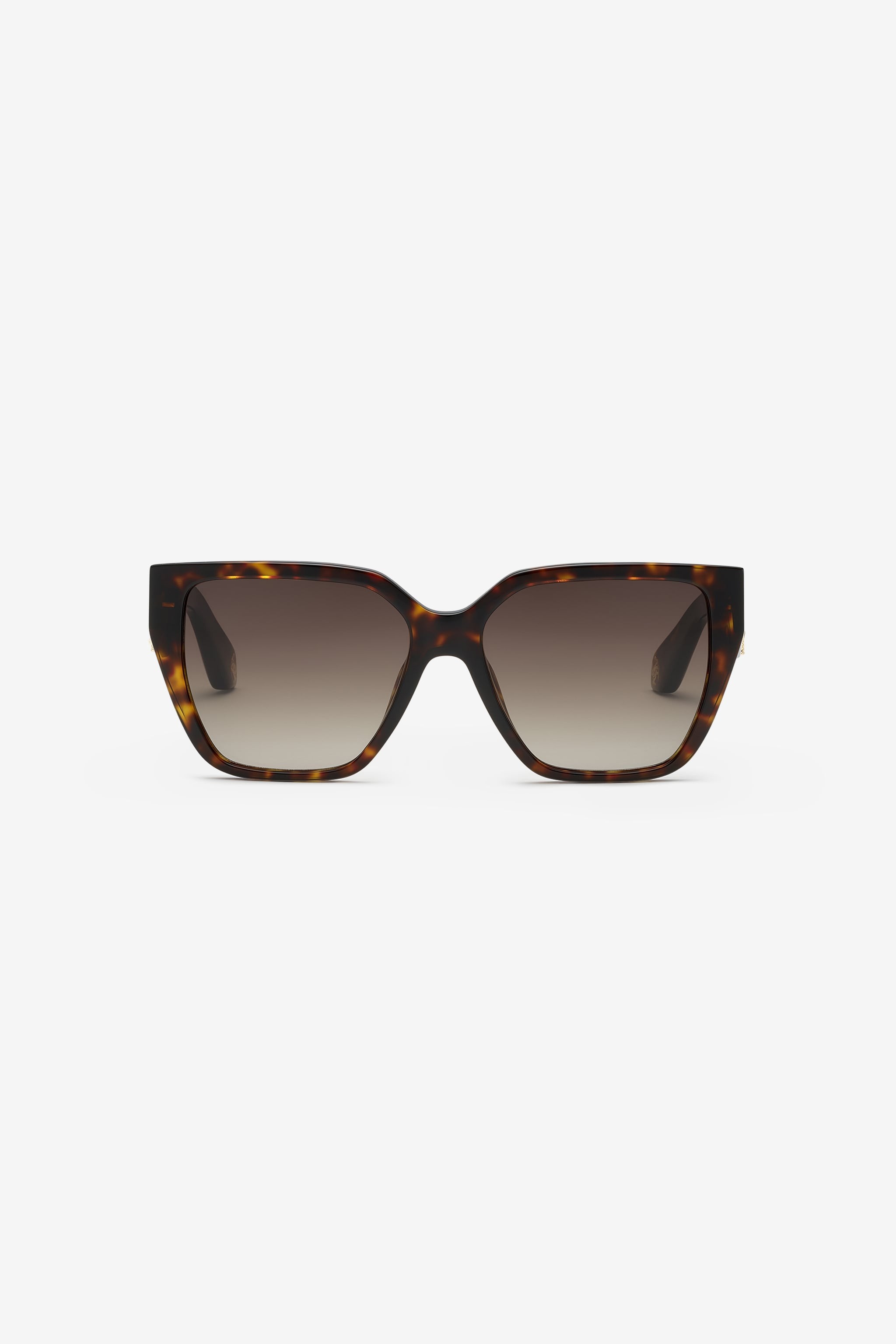 Sunglasses with wide and feminine front Sunglasses with wide and feminine front