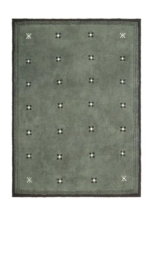 Barefoot Dreams CozyChic Navarro Throw | Thumbnail 2