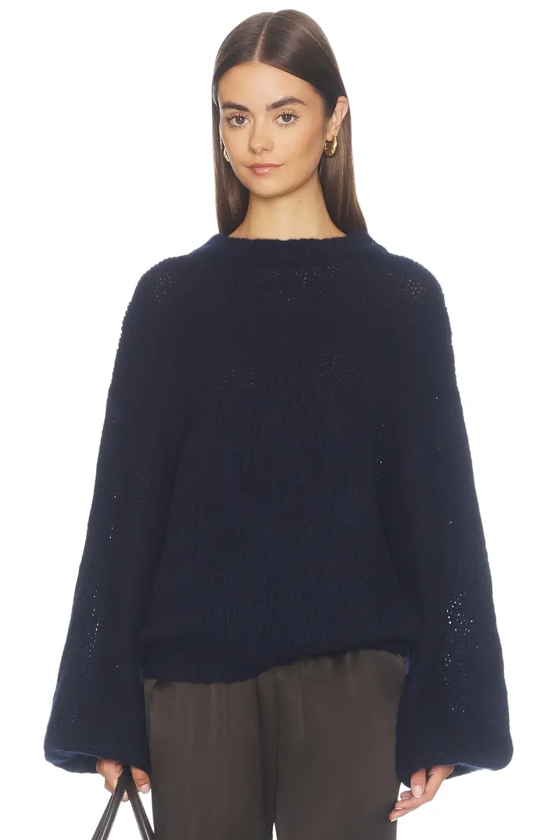 Runi Sweater Runi Sweater