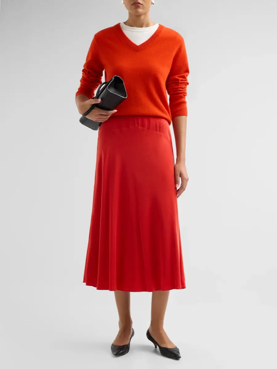 Vince Women's Cashmere V-Neck Sweater | Thumbnail 2