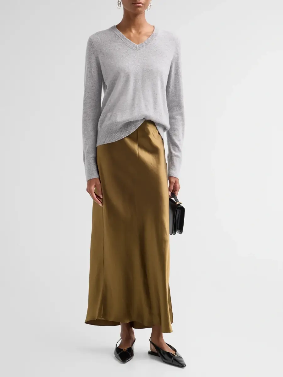 Vince Women's Cashmere V-Neck Sweater | Thumbnail 2