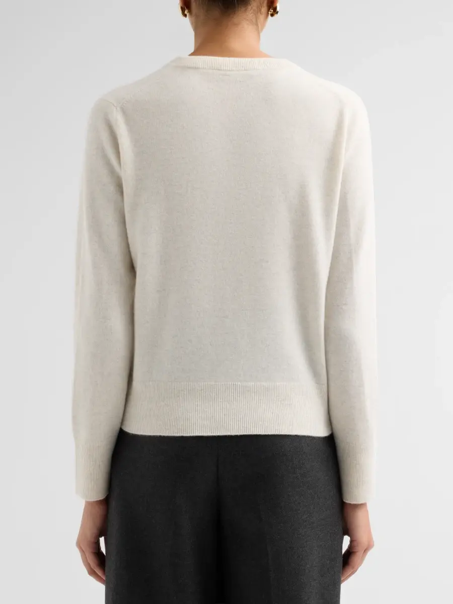 Vince Women's Cashmere V-Neck Sweater | Thumbnail 3 Vince Women's Cashmere V-Neck Sweater | Thumbnail 3