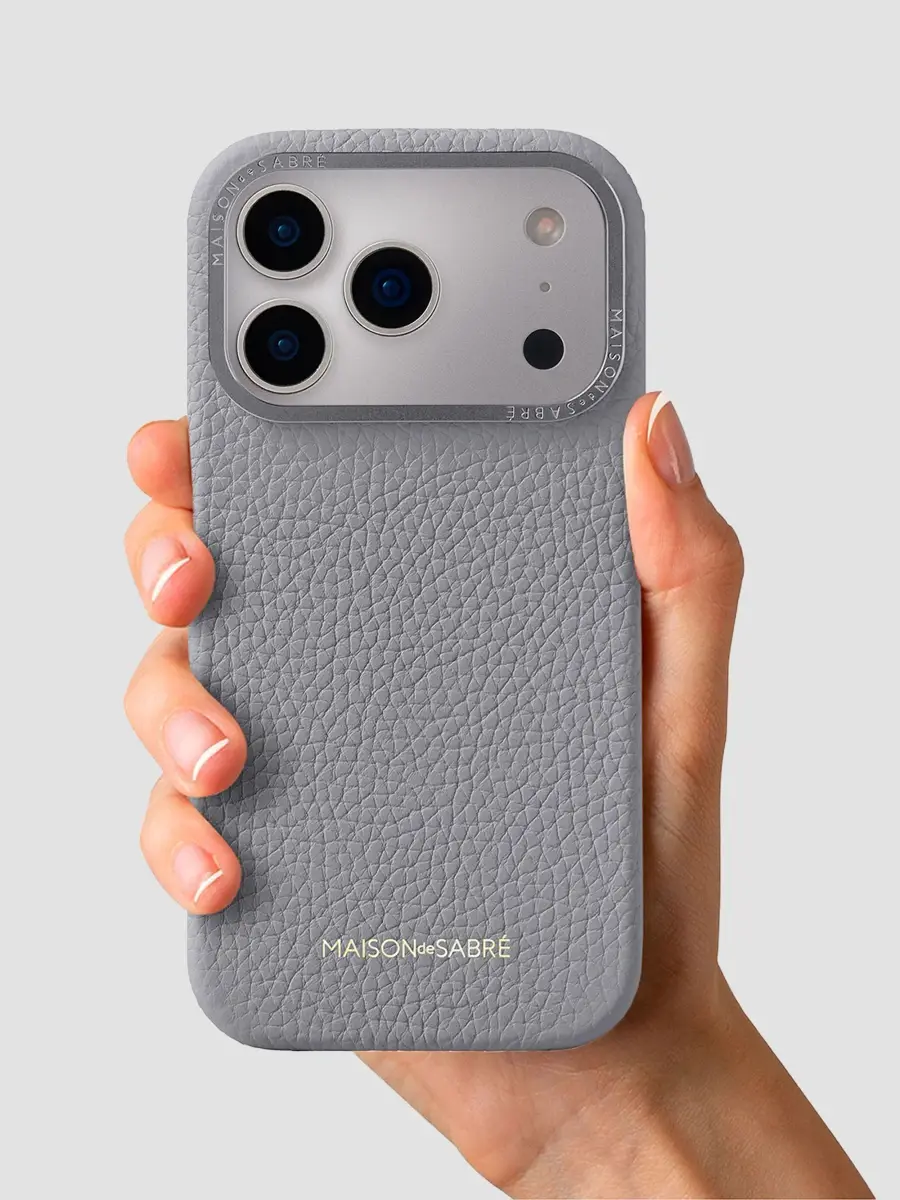 MAISON de SABRÉ Leather Phone Case (iPhone 18 Pro) | Thumbnail 5