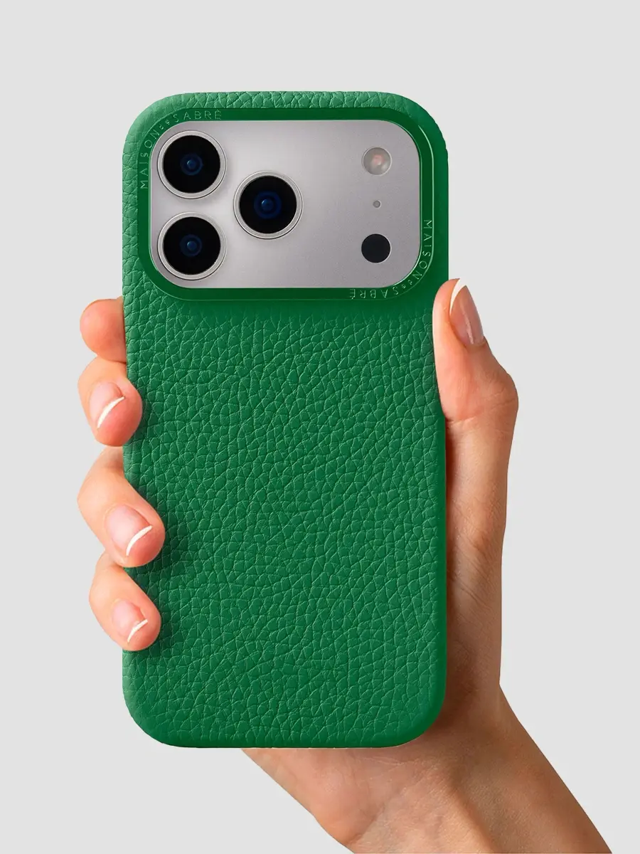 MAISON de SABRÉ Leather Phone Case (iPhone 18 Pro Max) | Thumbnail 5