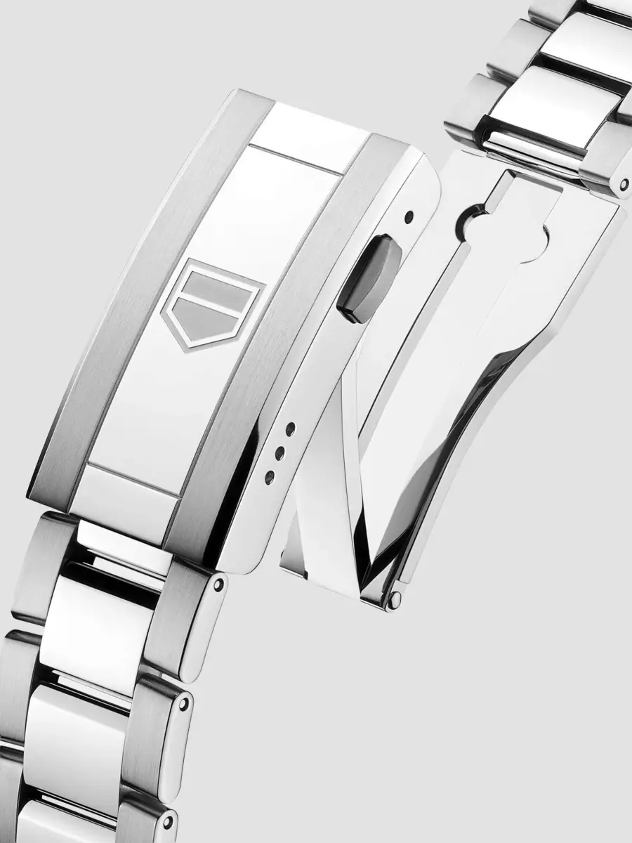 TAG Heuer Women's Aquaracer Titanium Solargraph Watch/40MM | Thumbnail 5 TAG Heuer Women's Aquaracer Titanium Solargraph Watch/40MM | Thumbnail 5