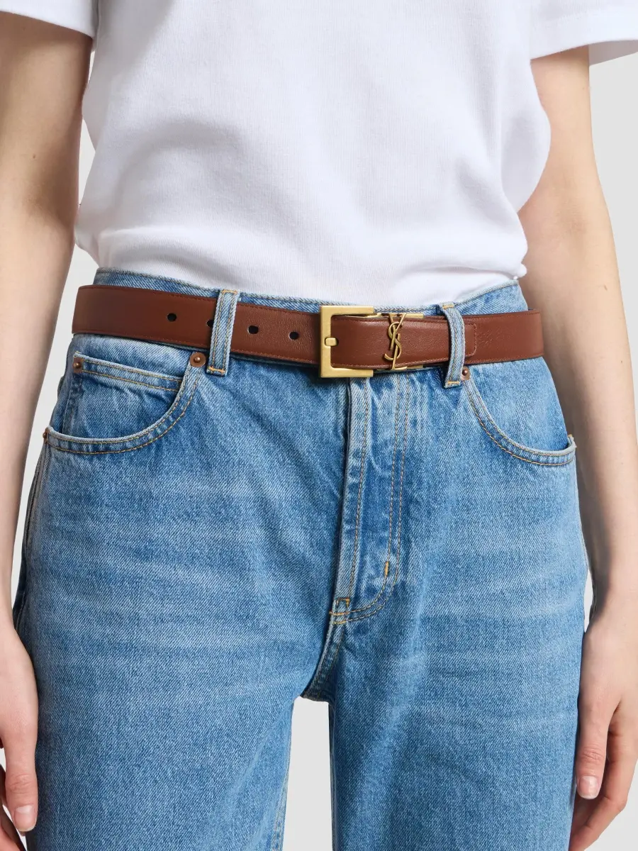 Saint Laurent Women's Cassandre Reversible Belt in Smooth Leather - Black | Thumbnail 3 Saint Laurent Women's Cassandre Reversible Belt in Smooth Leather - Black | Thumbnail 3