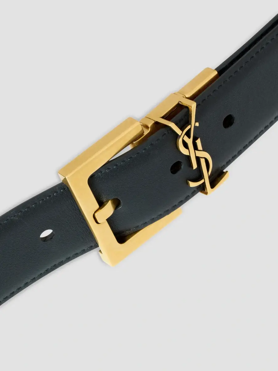 Saint Laurent Women's Cassandre Reversible Belt in Smooth Leather - Black | Thumbnail 7 Saint Laurent Women's Cassandre Reversible Belt in Smooth Leather - Black | Thumbnail 7