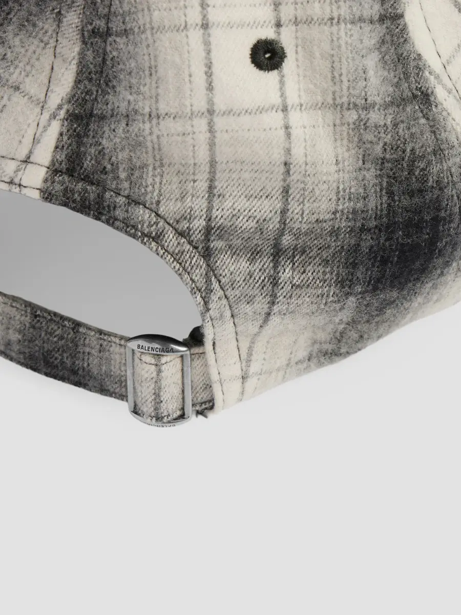 Balenciaga Men's Logo Cap | Thumbnail 4 Balenciaga Men's Logo Cap | Thumbnail 4
