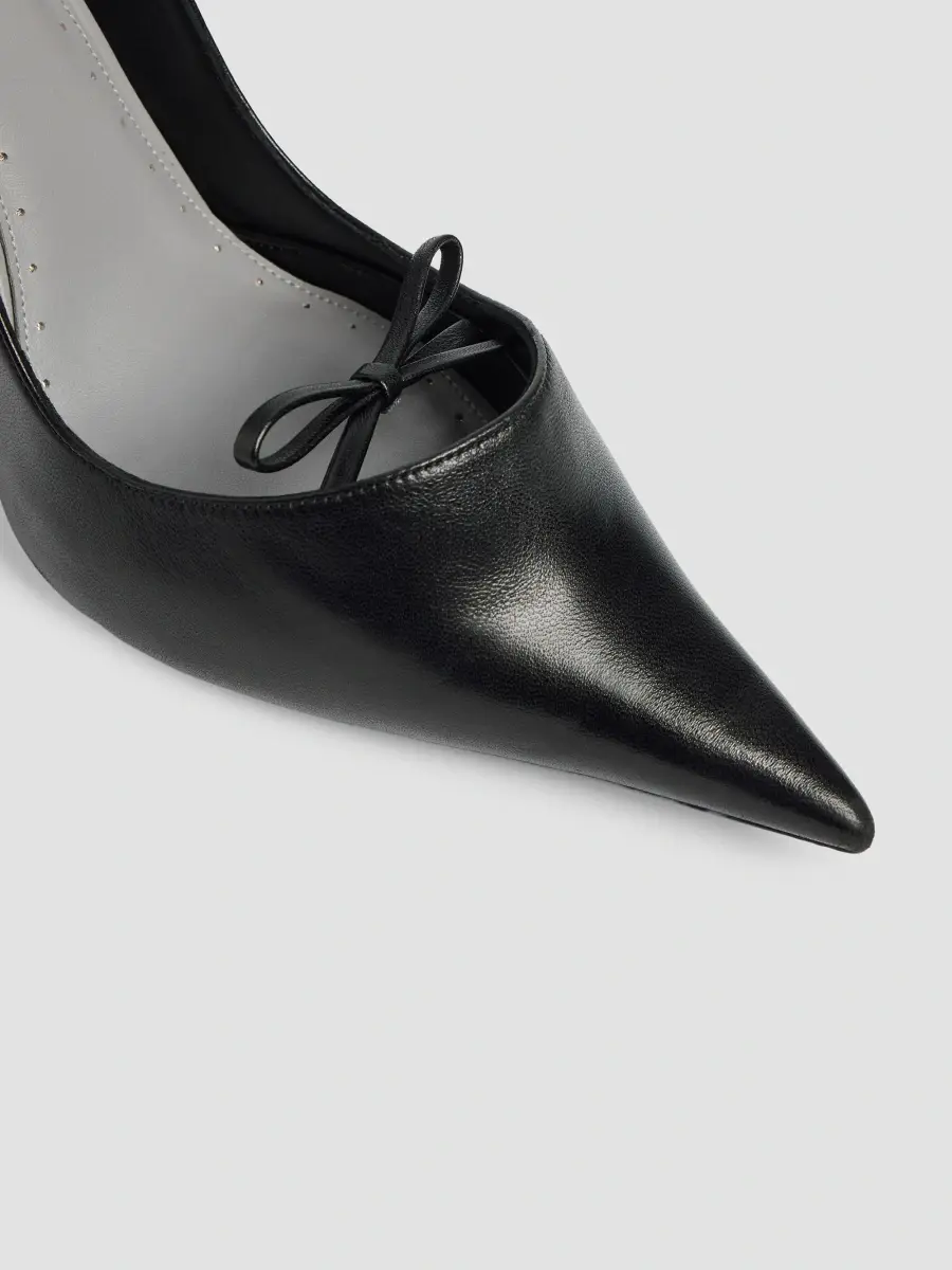 Balenciaga Women's Bloom Pumps | Thumbnail 2 Balenciaga Women's Bloom Pumps | Thumbnail 2