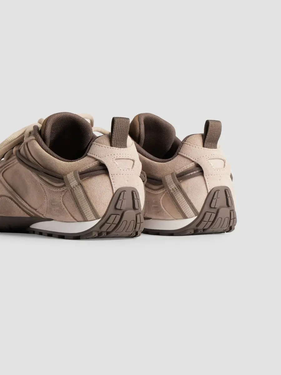 Balenciaga Men's Radar Velvety Sneakers | Thumbnail 3
