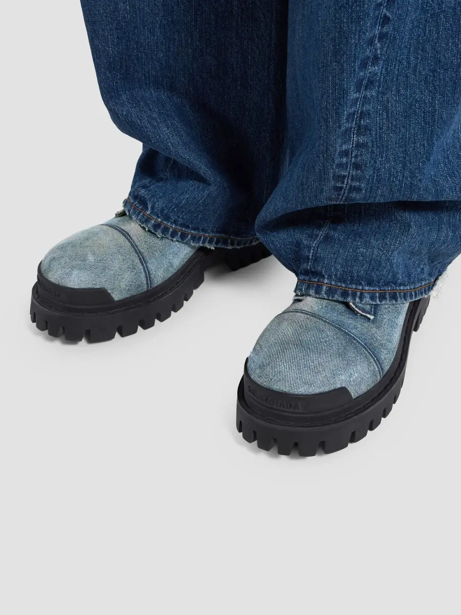 Balenciaga Men's Combat Strike Boots | Thumbnail 5 Balenciaga Men's Combat Strike Boots | Thumbnail 5