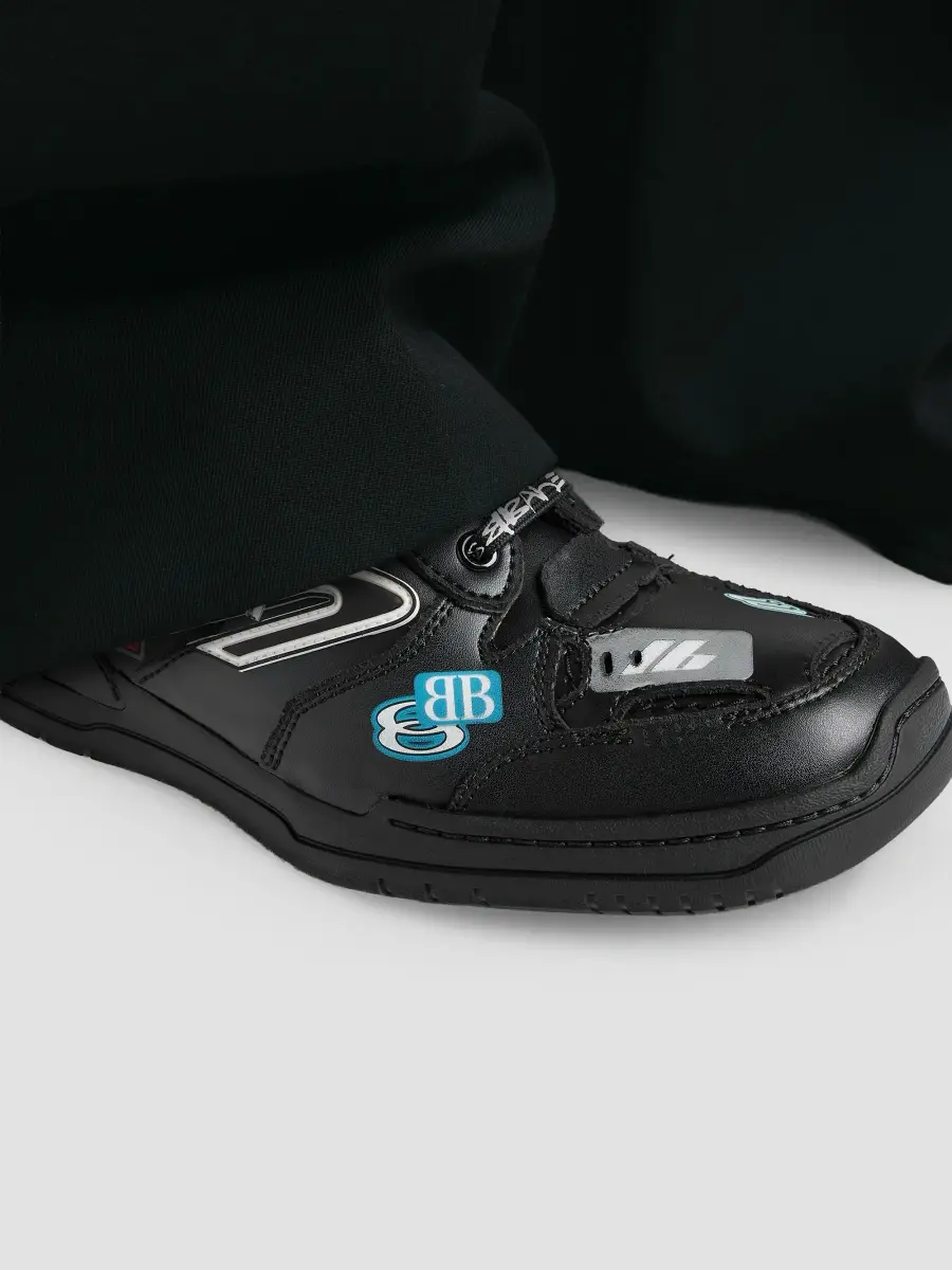 Balenciaga Men's Hamptons Stickers Sneakers | Thumbnail 6 Balenciaga Men's Hamptons Stickers Sneakers | Thumbnail 6