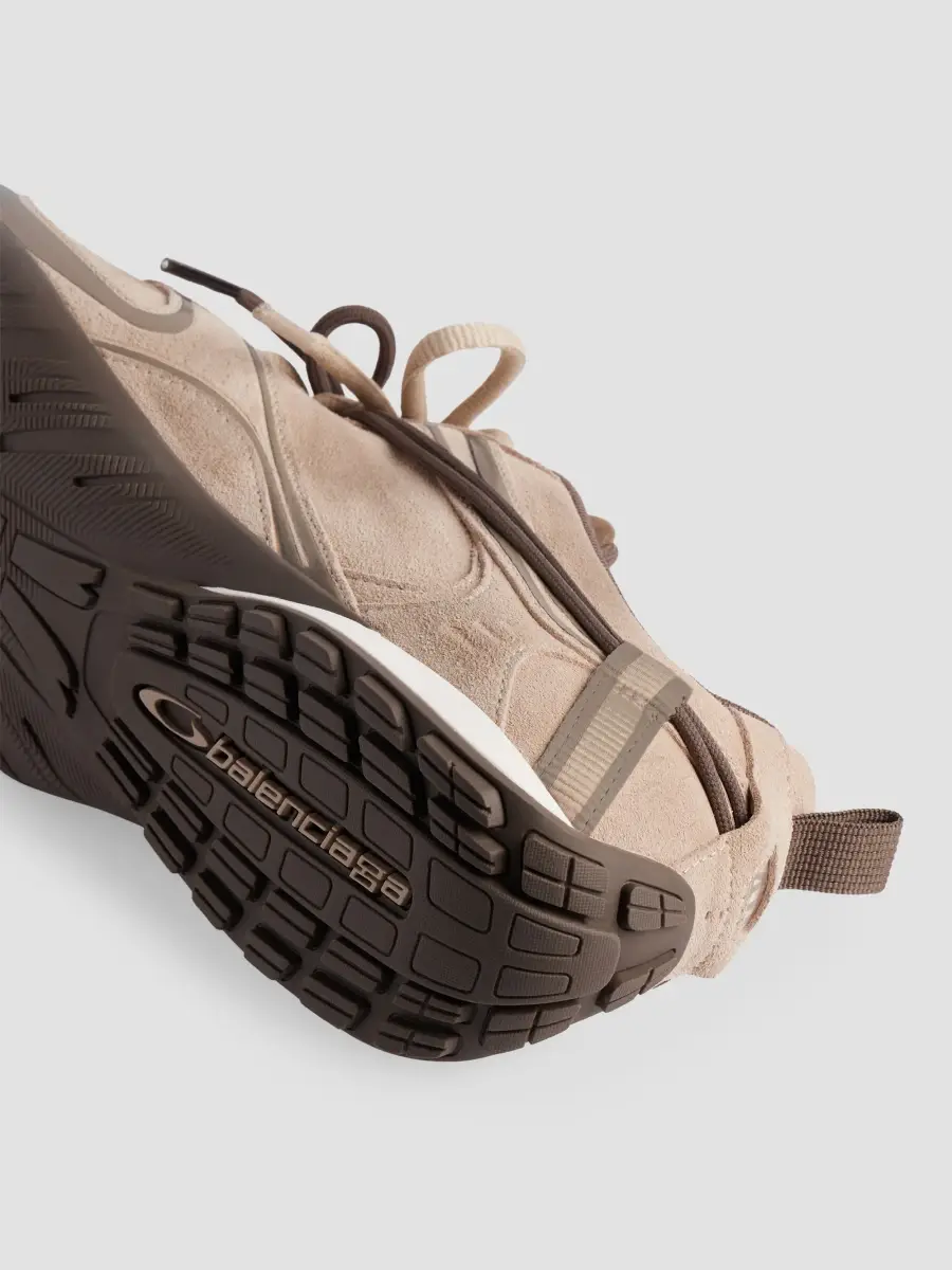 Balenciaga Women's Radar Velvety Sneakers | Thumbnail 5 Balenciaga Women's Radar Velvety Sneakers | Thumbnail 5
