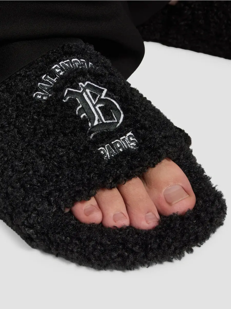 Balenciaga Men's Furry Open Mules | Thumbnail 5 Balenciaga Men's Furry Open Mules | Thumbnail 5
