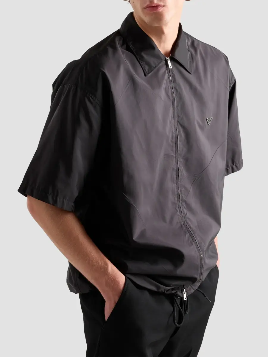 Prada Men's Short-Sleeved Re-Nylon Zipper Shirt | Thumbnail 4 Prada Men's Short-Sleeved Re-Nylon Zipper Shirt | Thumbnail 4