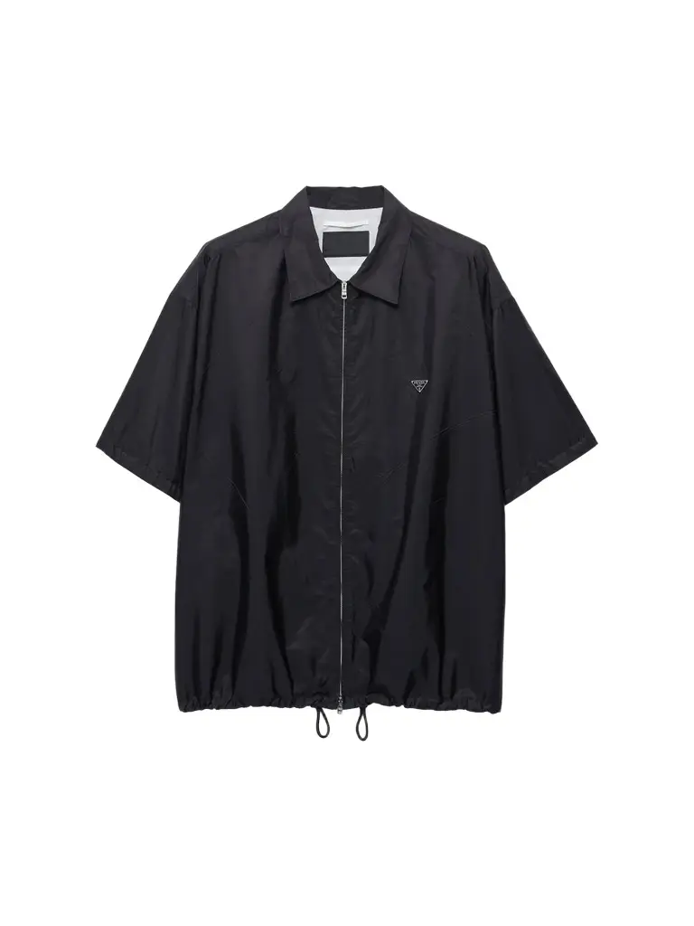 Men's Short-Sleeved Re-Nylon Zipper Shirt Men's Short-Sleeved Re-Nylon Zipper Shirt