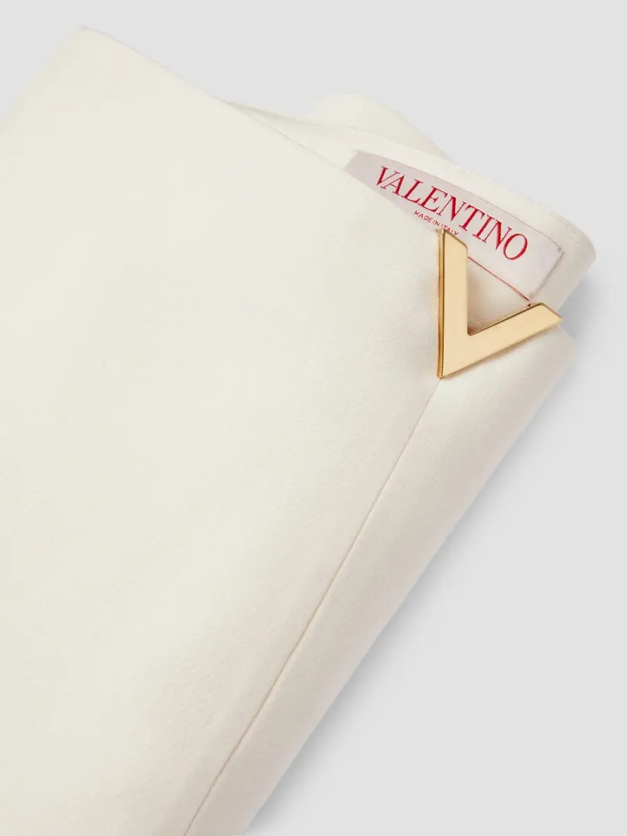 Valentino Women's Crepe Couture Shorts | Thumbnail 5 Valentino Women's Crepe Couture Shorts | Thumbnail 5