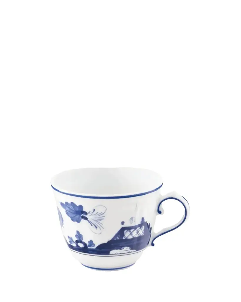 Antico Doccia Porcelain tea cup Antico Doccia Porcelain tea cup