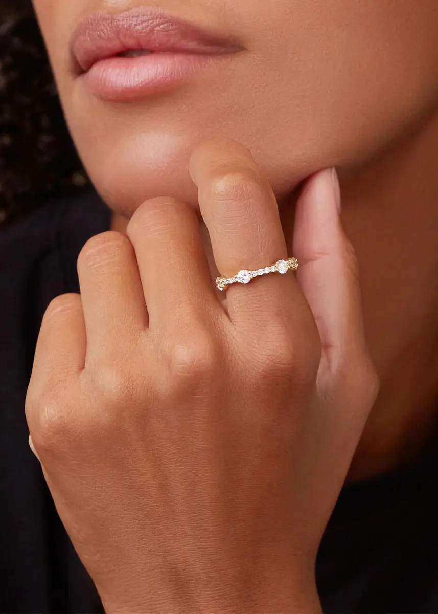 Melissa Kaye Sadie 18K White Gold Alternating Diamond Eternity Ring | Thumbnail 2 Melissa Kaye Sadie 18K White Gold Alternating Diamond Eternity Ring | Thumbnail 2