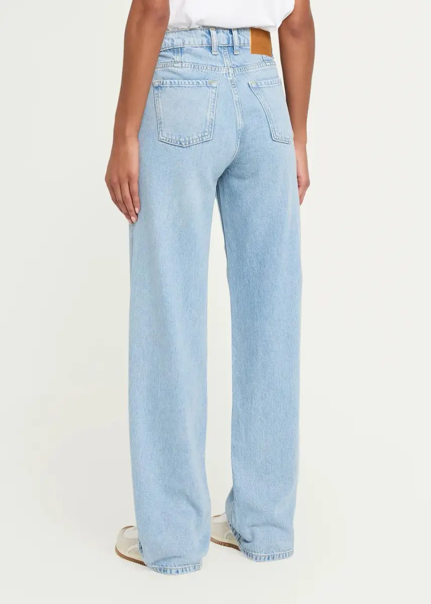 Guest In Residence Traveler Wide-Leg Jeans | Thumbnail 8