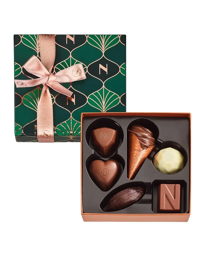 Neuhaus Chocolate Holiday House 6-Piece Chocolate Gift Box