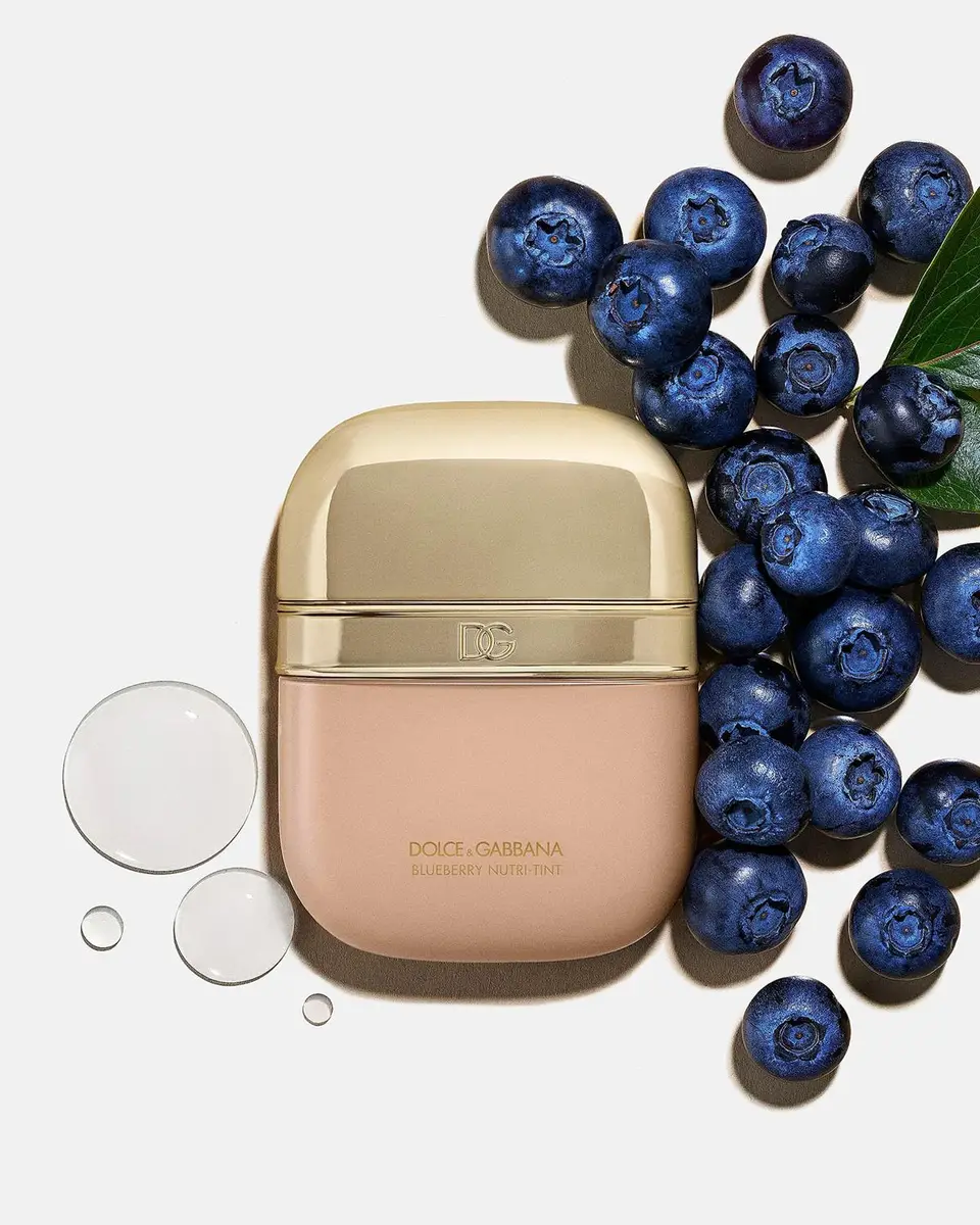 Dolce & Gabbana Beauty Blueberry Nutri-Tint Skin Tint, 1 oz. | Thumbnail 6 Dolce & Gabbana Beauty Blueberry Nutri-Tint Skin Tint, 1 oz. | Thumbnail 6