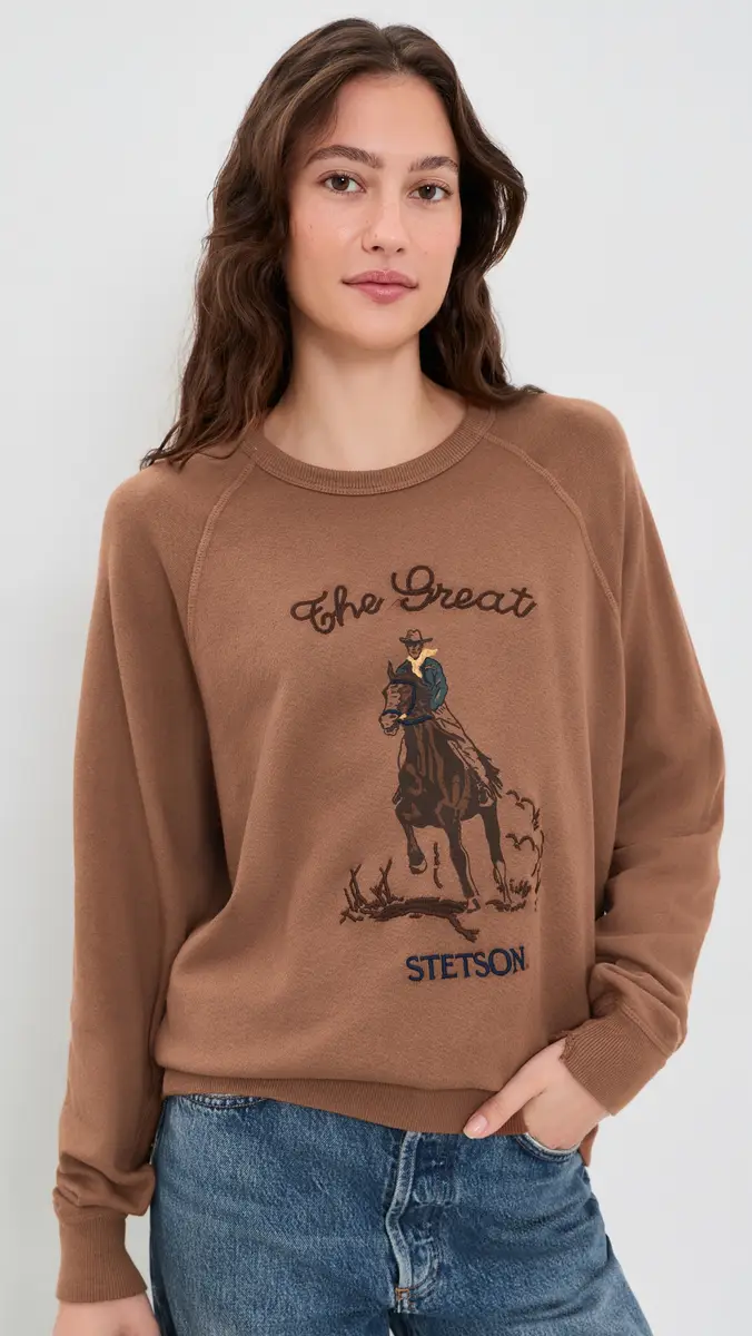 The Great. THE GREAT. The College Sweatshirt with Stetson Graphic Tobacco | Thumbnail 2 The Great. THE GREAT. The College Sweatshirt with Stetson Graphic Tobacco | Thumbnail 2