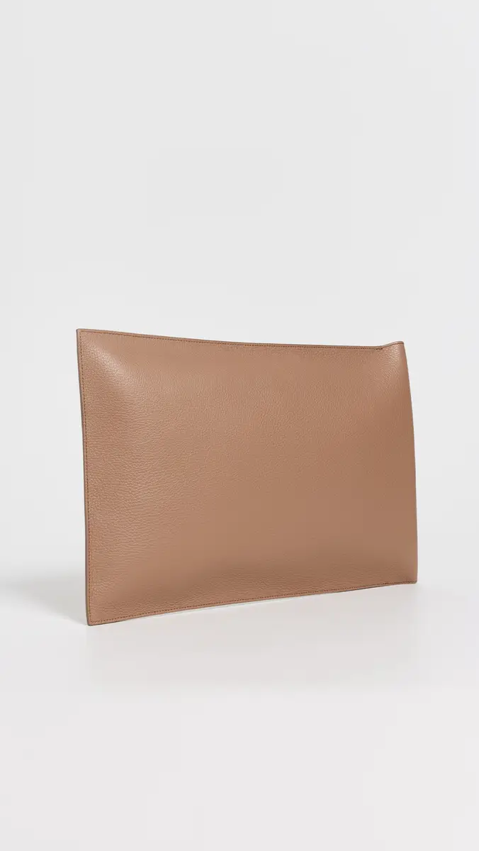Cuyana Convertible Leather Laptop Sleeve | Thumbnail 3