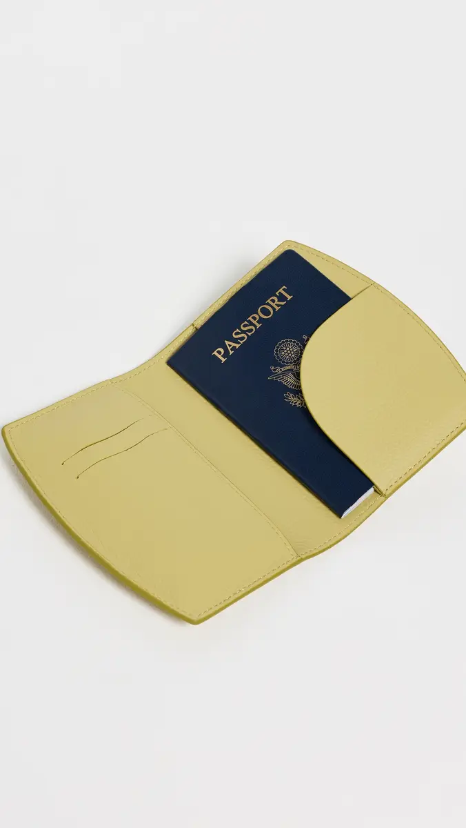 Cuyana Passport Cover | Thumbnail 5 Cuyana Passport Cover | Thumbnail 5