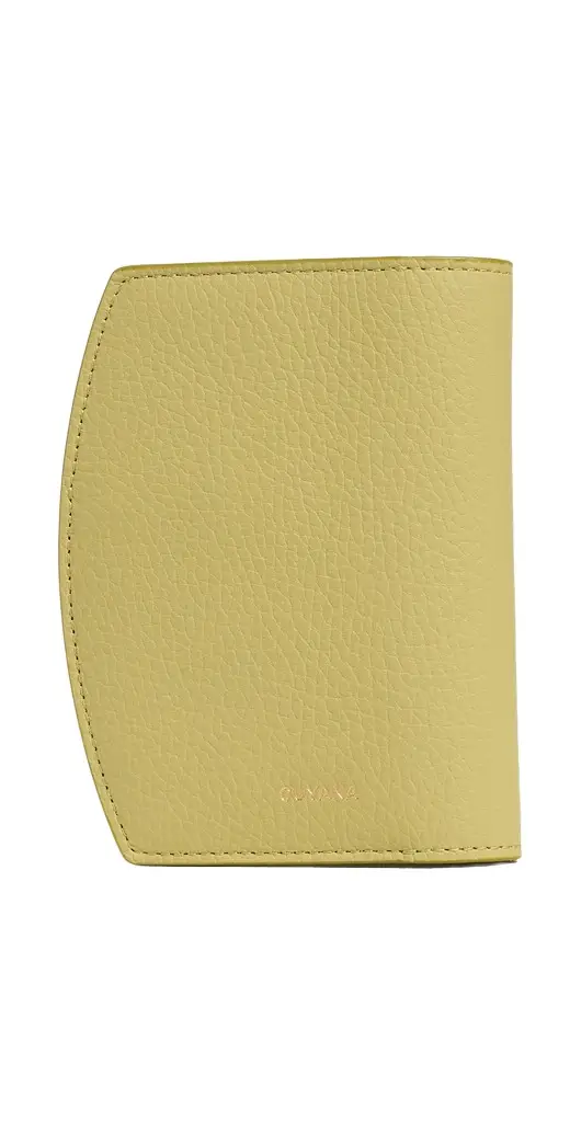 Cuyana Passport Cover