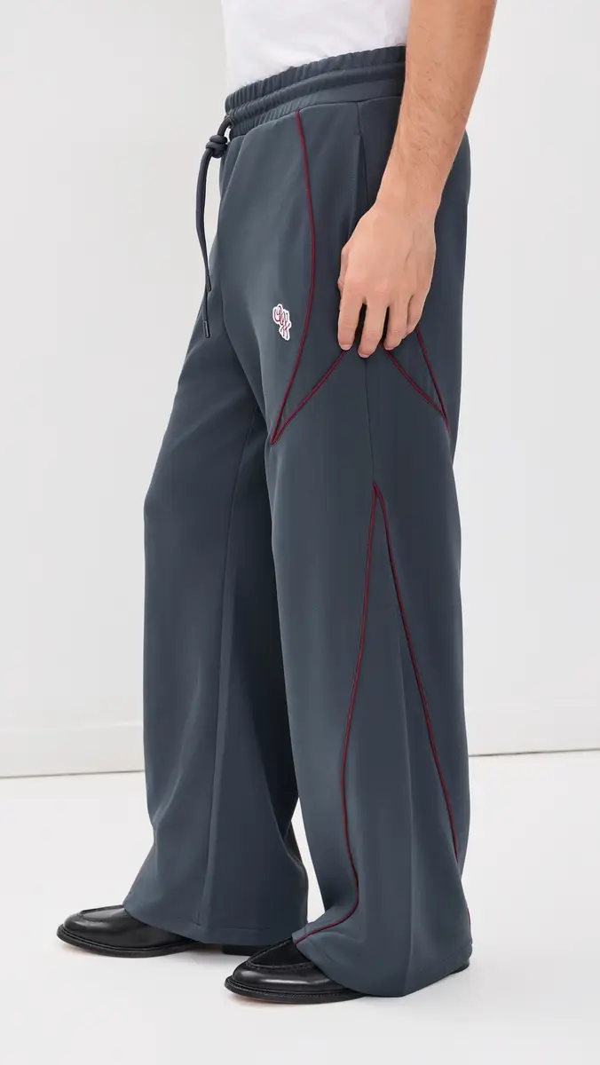 Off-White Staff Script Slouchy Track Pants | Thumbnail 4 Off-White Staff Script Slouchy Track Pants | Thumbnail 4