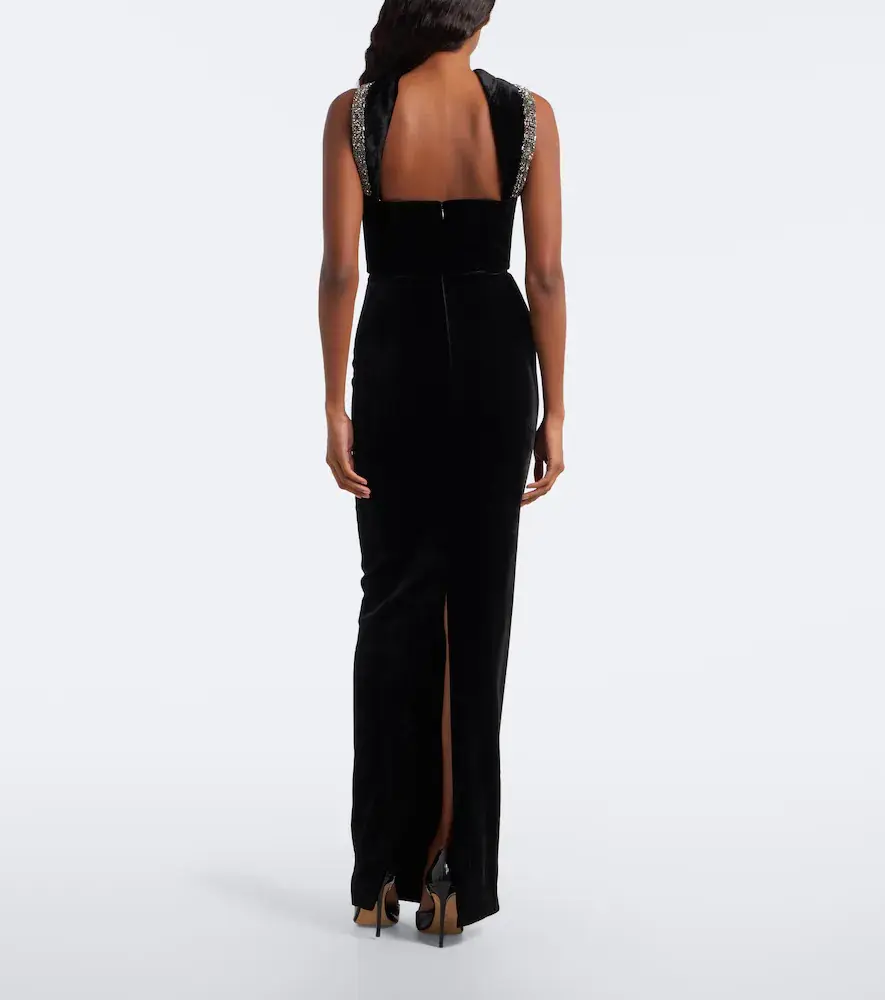 Roland Mouret Embellished halterneck velvet gown | Thumbnail 4