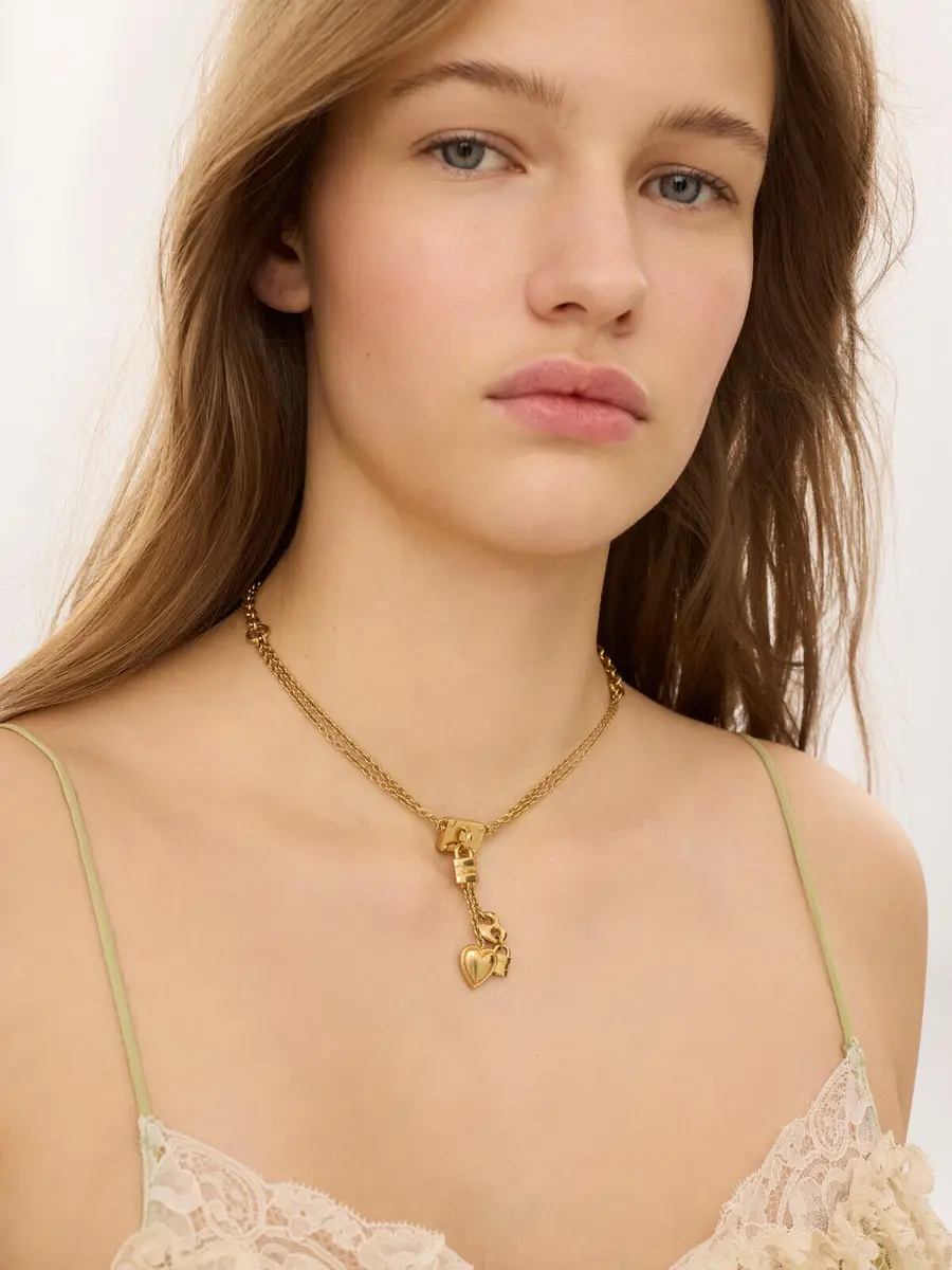Chloé The Chloé Mini Paddington necklace | Thumbnail 3 Chloé The Chloé Mini Paddington necklace | Thumbnail 3