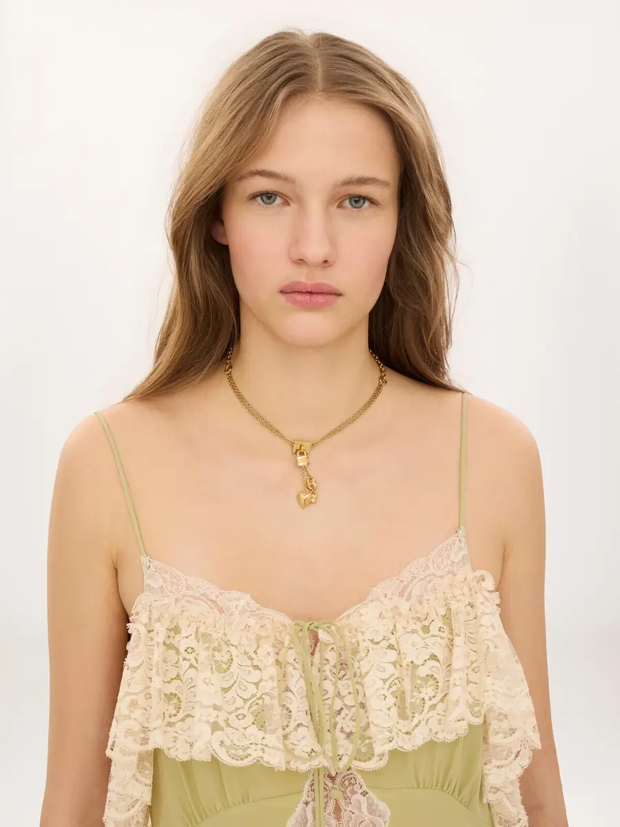Chloé The Chloé Mini Paddington necklace | Thumbnail 5 Chloé The Chloé Mini Paddington necklace | Thumbnail 5