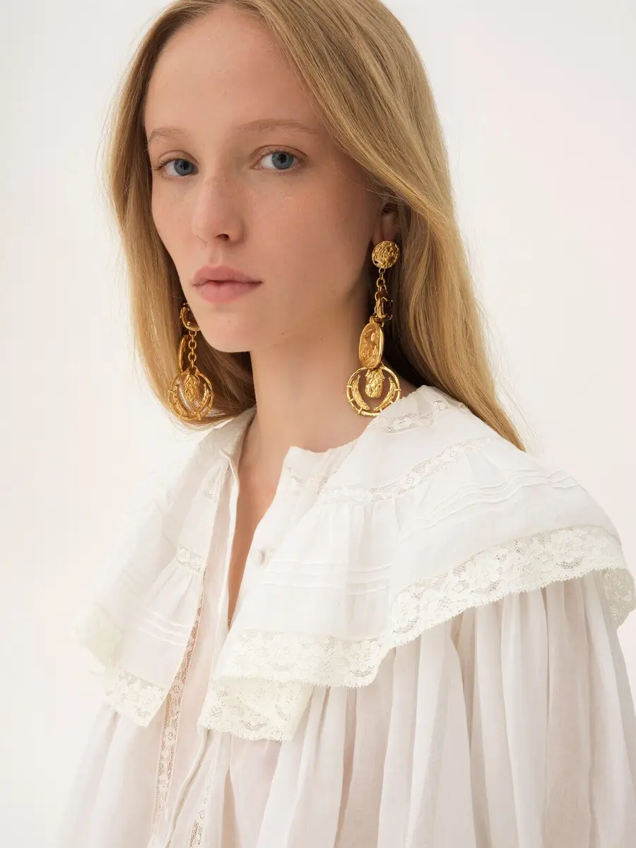 Chloé The Chloé Medals earrings | Thumbnail 2 Chloé The Chloé Medals earrings | Thumbnail 2