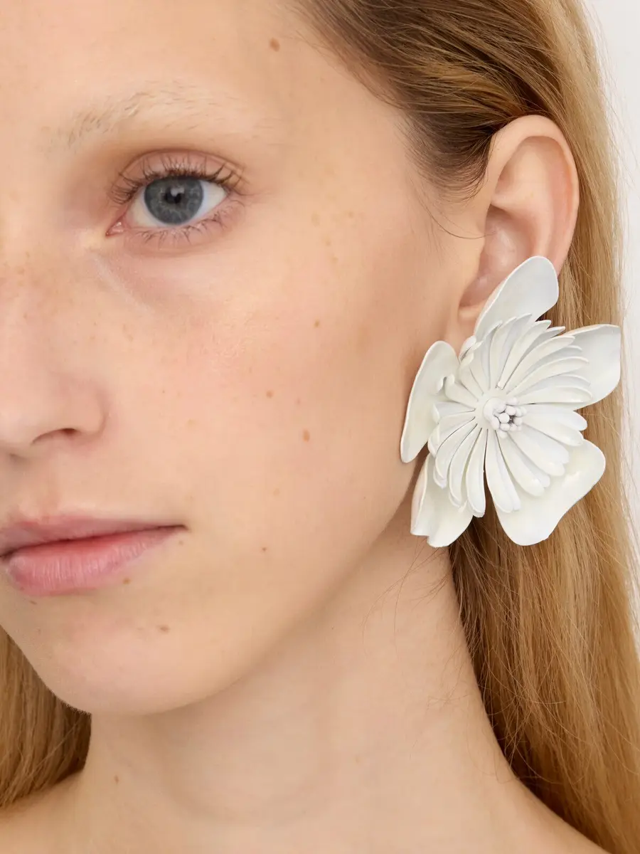 Chloé The Chloé Bloom earrings | Thumbnail 4