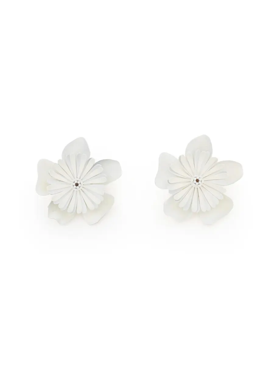The Chloé Bloom earrings
