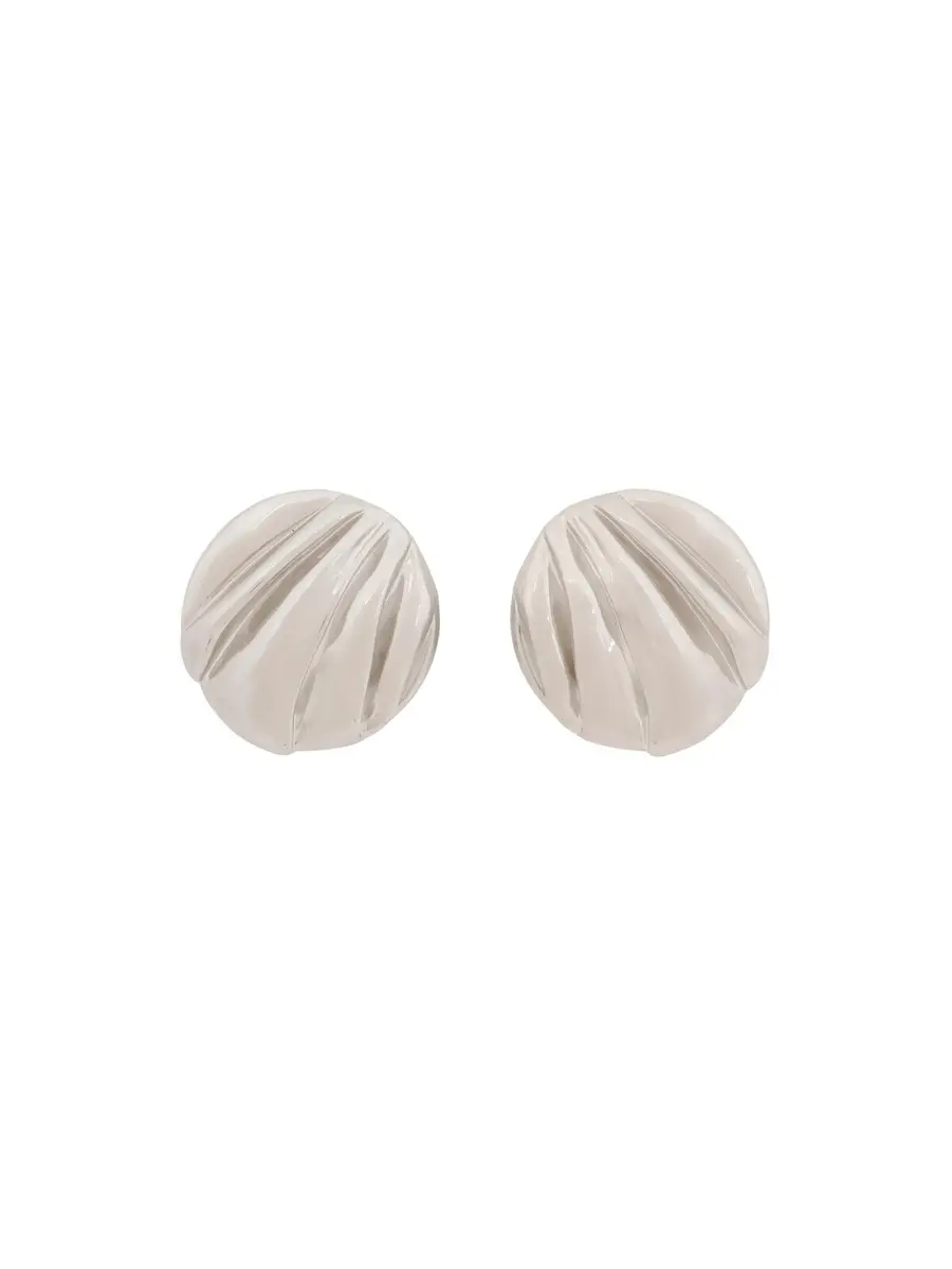 The Chloé Pleats earrings
